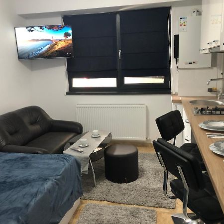 Smaraldul Madalinei Apartment Констанца Екстериор снимка