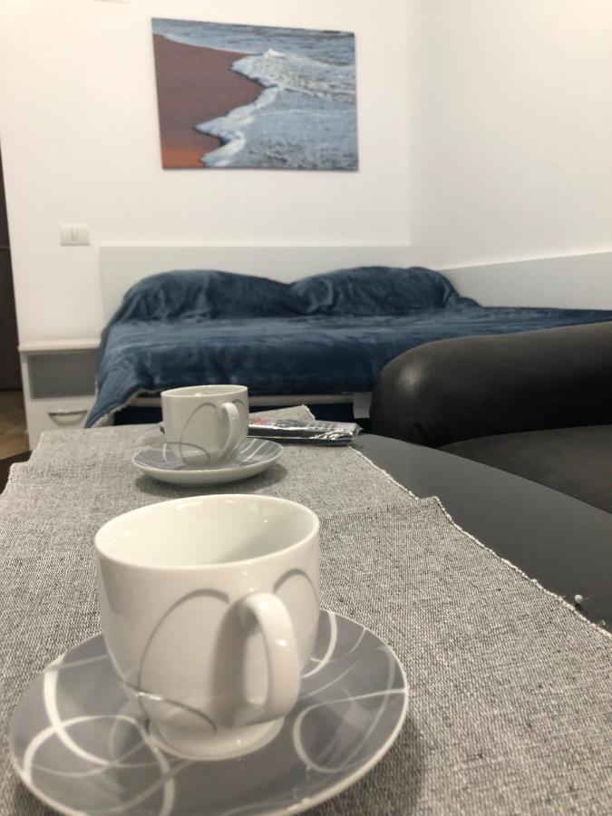 Smaraldul Madalinei Apartment Констанца Екстериор снимка