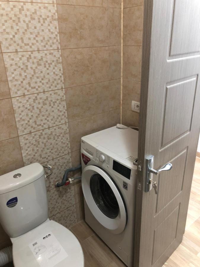Smaraldul Madalinei Apartment Констанца Екстериор снимка